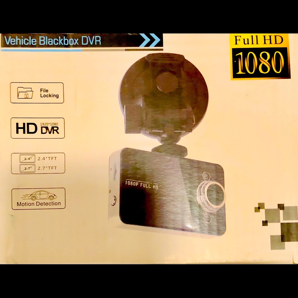Car blackbox DVR dash cam with window suction! Never miss a moment on the road!